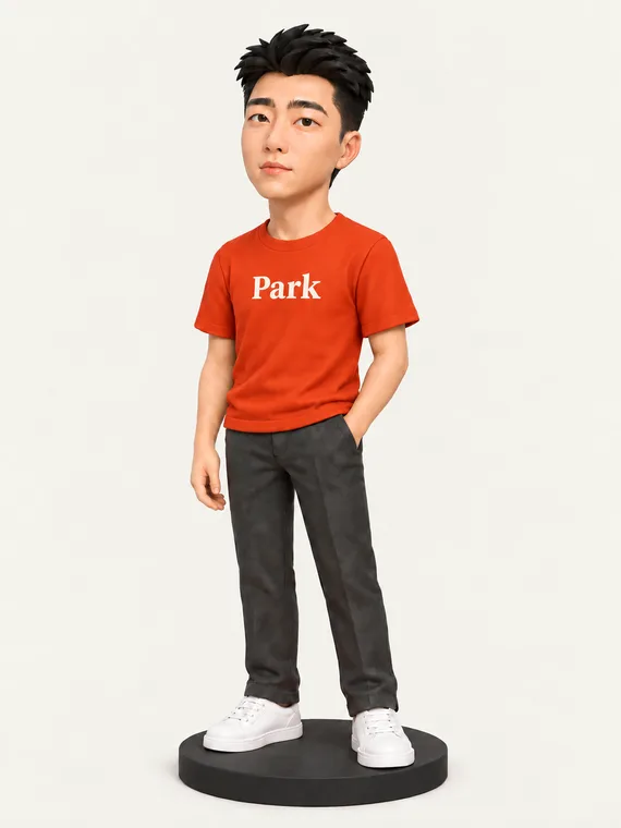 Park 的形象:红色 T 恤,胸前写着 Park